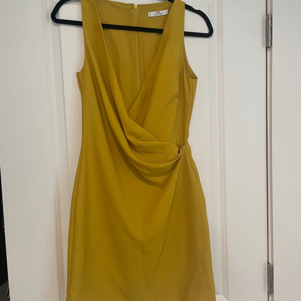 Never worn mini front drape dress